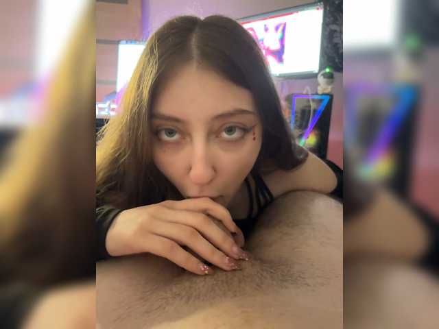 alicegirl18 live cam on BongaCams