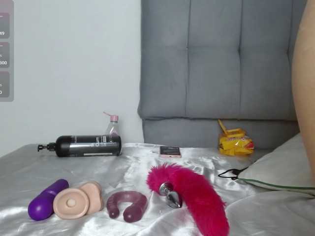 Moon-Ashley live cam on BongaCams