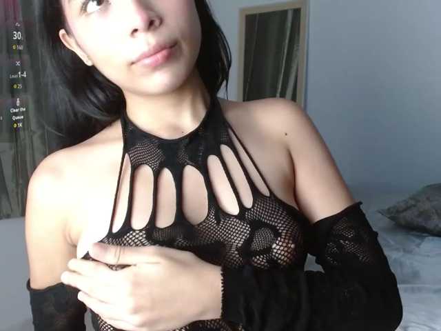 Moon-Ashley live cam on BongaCams