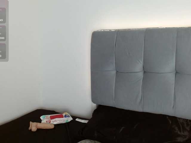 Moon-Ashley live cam on BongaCams