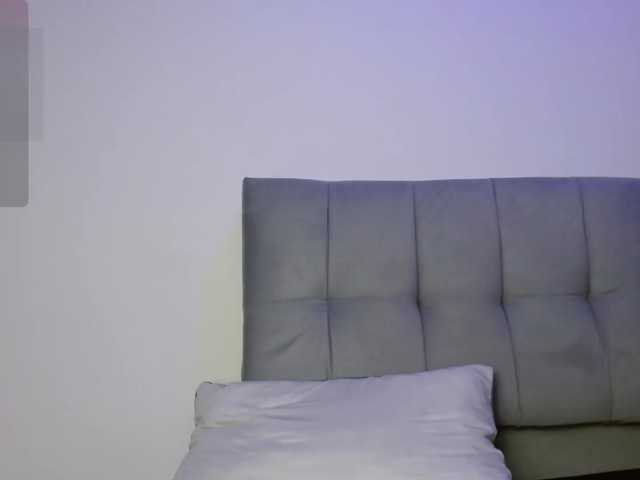 Moon-Ashley live cam on BongaCams