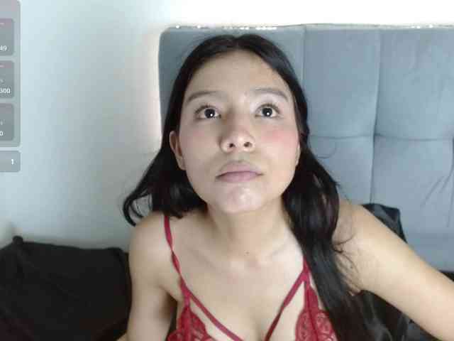 Moon-Ashley
