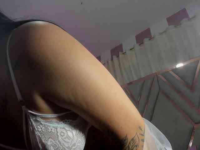 melissa-cruzz