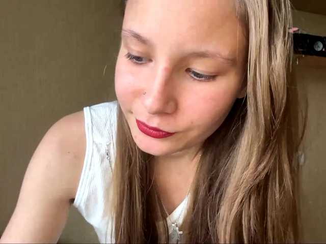 EliaPrach live cam on BongaCams