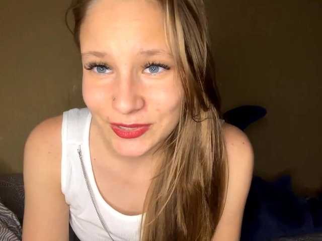 EliaPrach live cam on BongaCams
