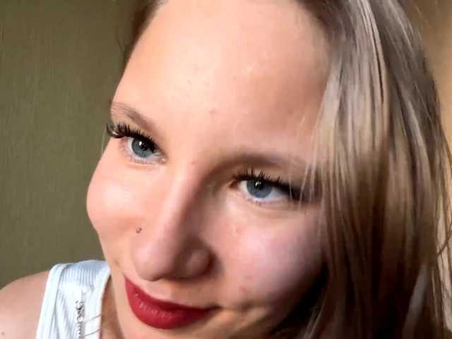 EliaPrach live cam on BongaCams