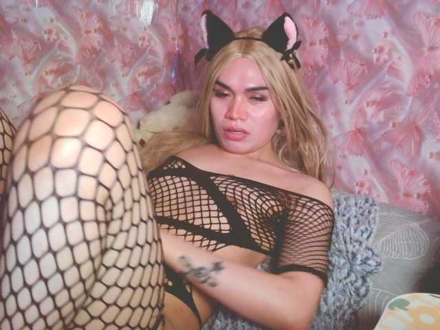 RhiSweetCock