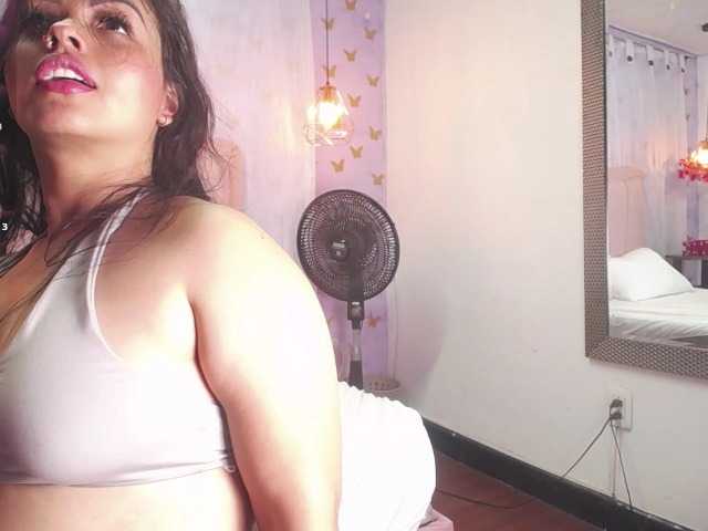 laineystone live cam on BongaCams