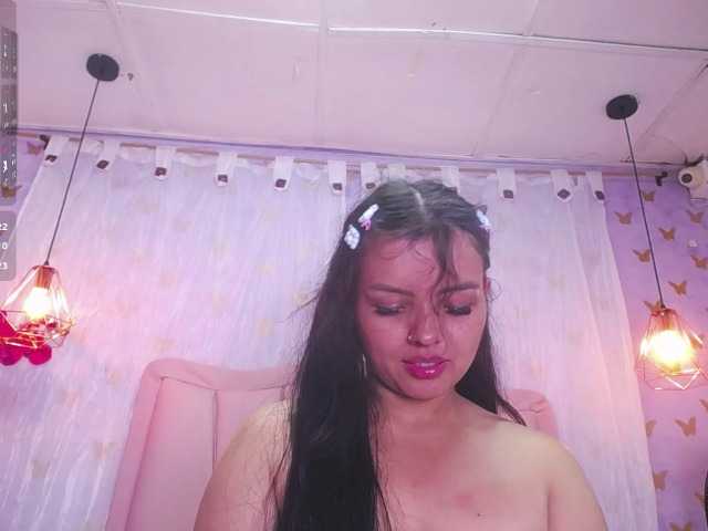 laineystone live cam on BongaCams