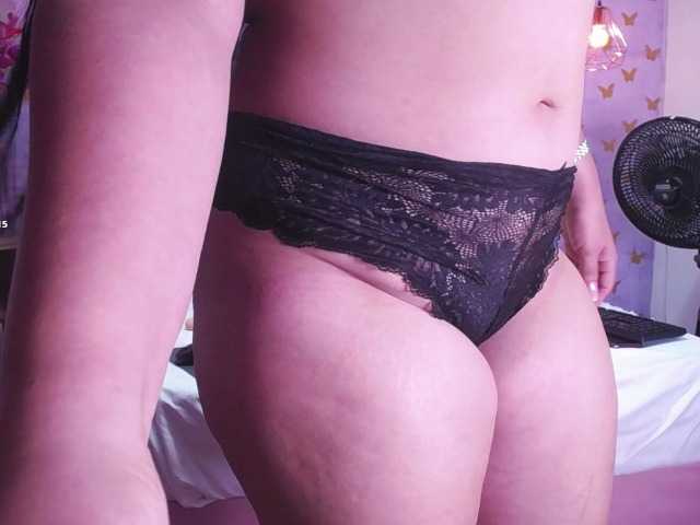 laineystone live cam on BongaCams