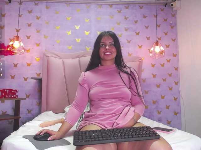 laineystone live cam on BongaCams