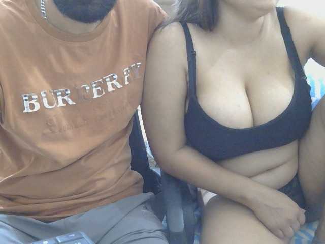 Indiancouple2 live cam on BongaCams