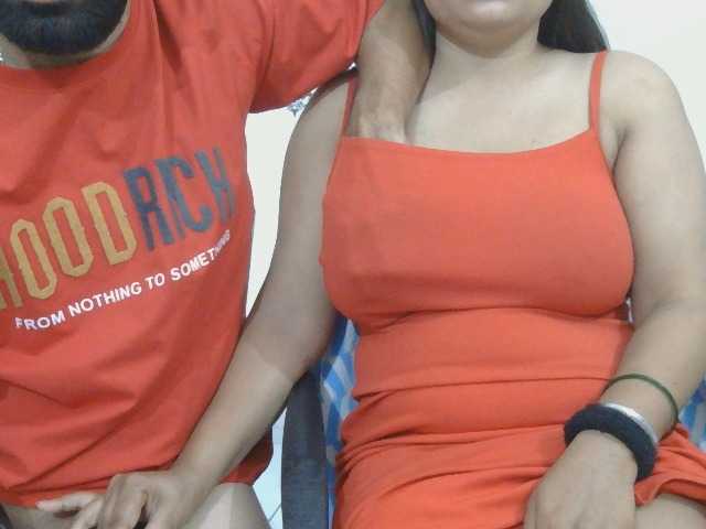 Indiancouple2 live cam on BongaCams