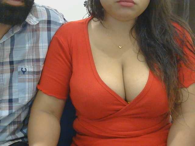 Indiancouple2 live cam preview