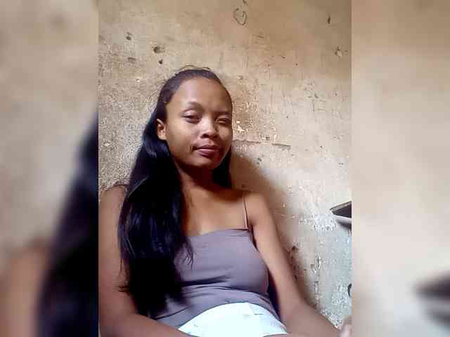 Felanah2 webcam