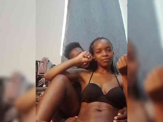 MissLunaa webcam