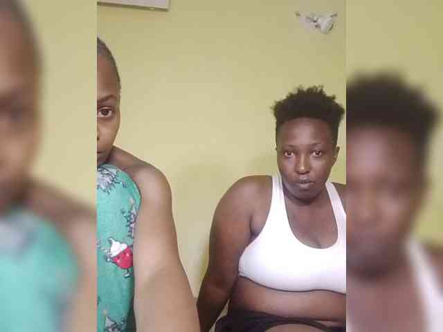 MissLunaa webcam
