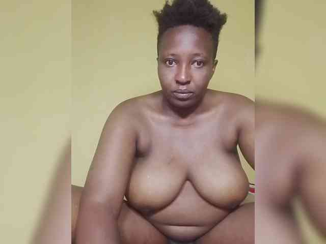 MissLunaa webcam