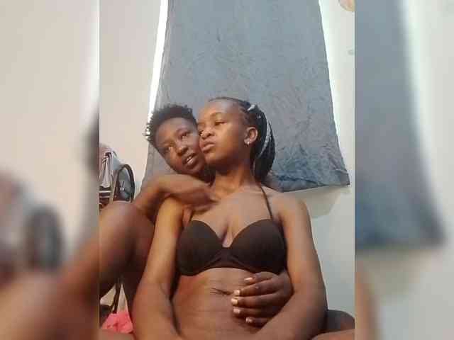 MissLunaa webcam