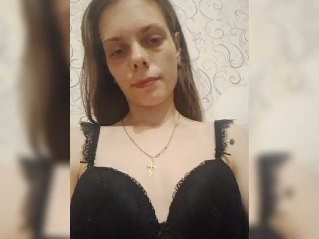 Shurochkaa live cam on BongaCams