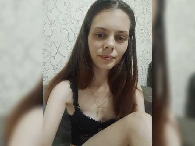 Shurochkaa live cam on BongaCams