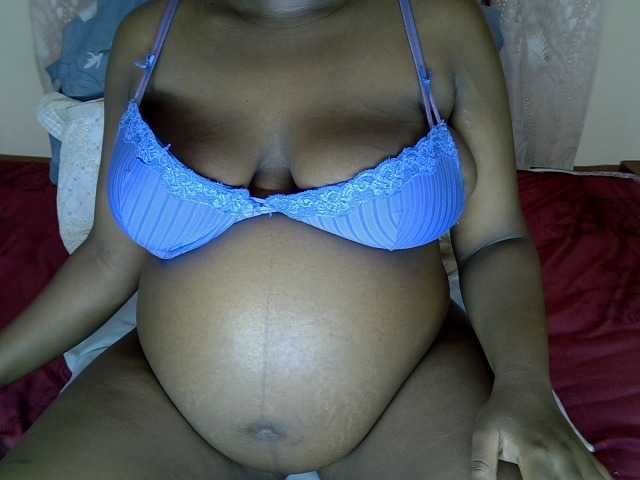 kenyanbunny live cam on BongaCams