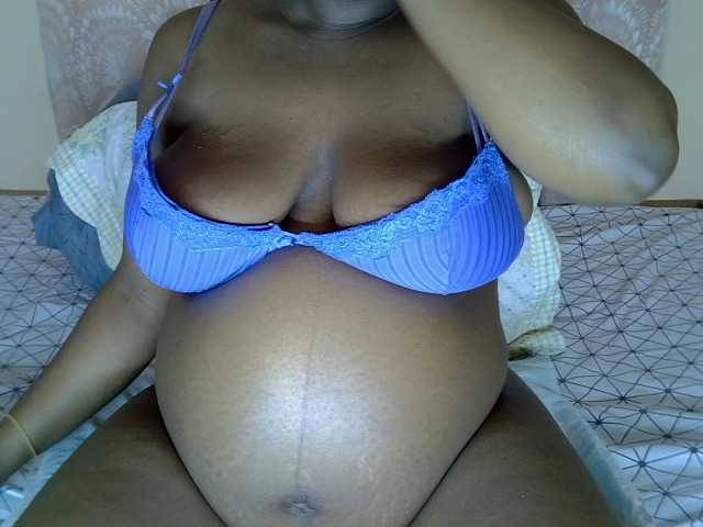 kenyanbunny, live now on BongaCams
