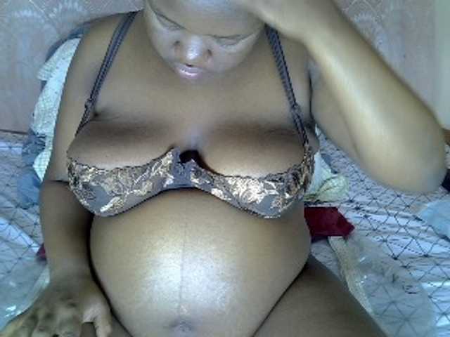 kenyanbunny live cam preview