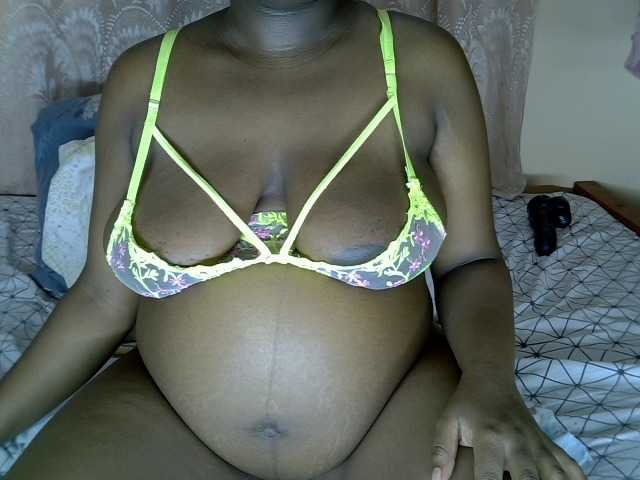 kenyanbunny live cam on BongaCams