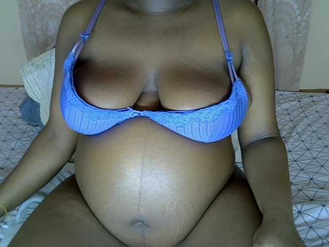 kenyanbunny, live now on BongaCams