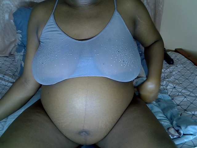 kenyanbunny live cam on BongaCams