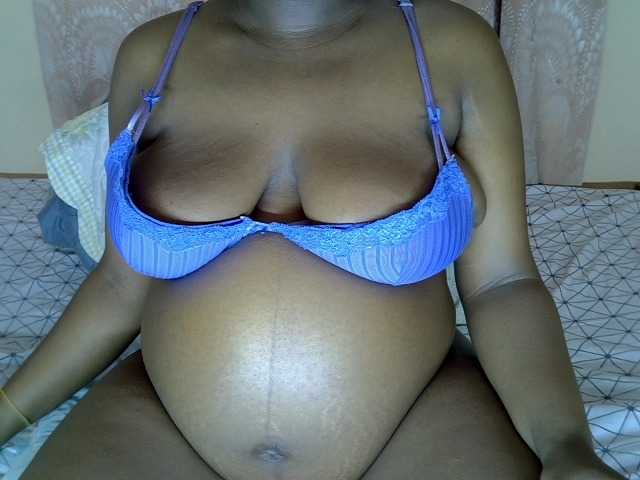 kenyanbunny live cam on BongaCams