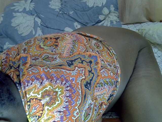 kenyanbunny live cam on BongaCams