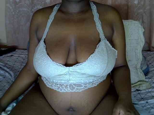 kenyanbunny webcam