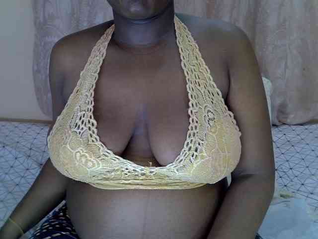 kenyanbunny webcam