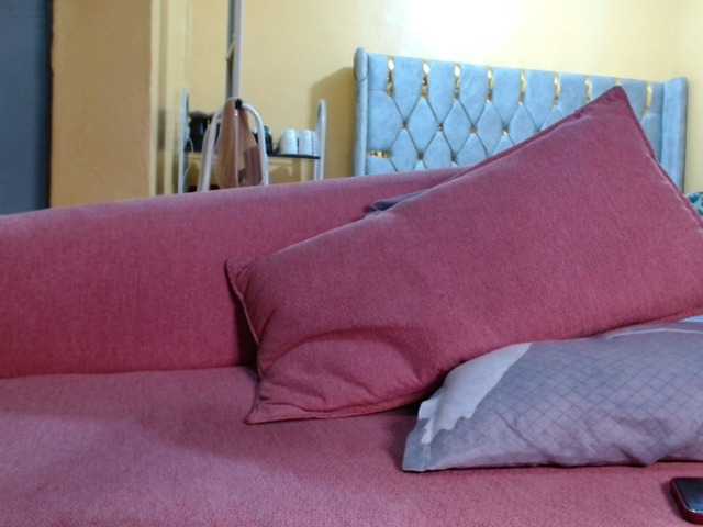 Sugarhub29 live cam on BongaCams