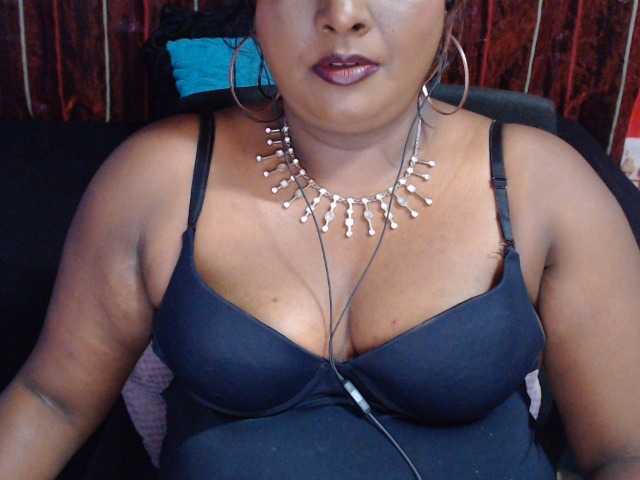 SINFULINDIAN live cam on BongaCams