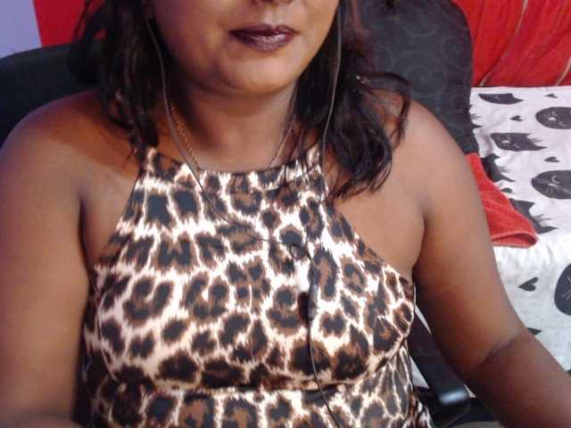 SINFULINDIAN live cam on BongaCams
