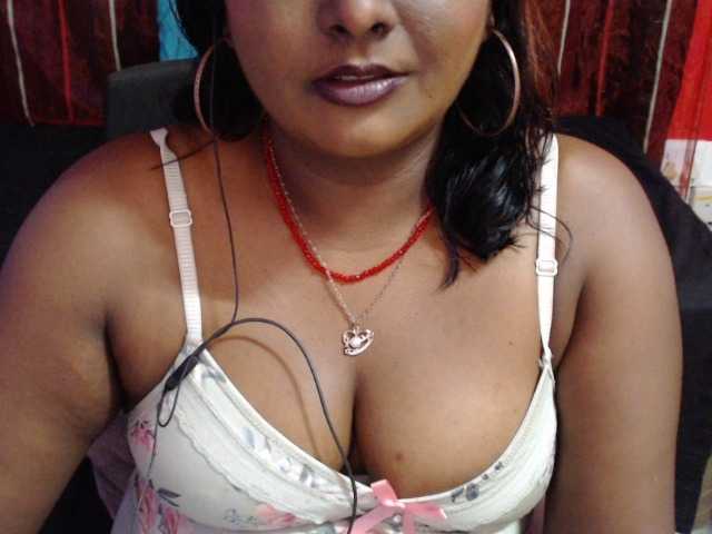 SINFULINDIAN live cam on BongaCams