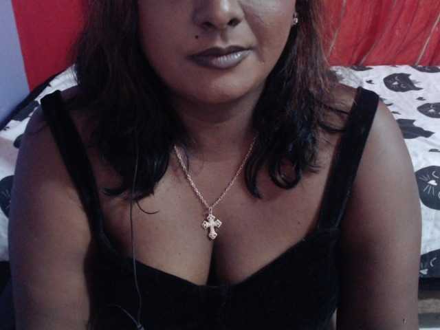 SINFULINDIAN live cam on BongaCams