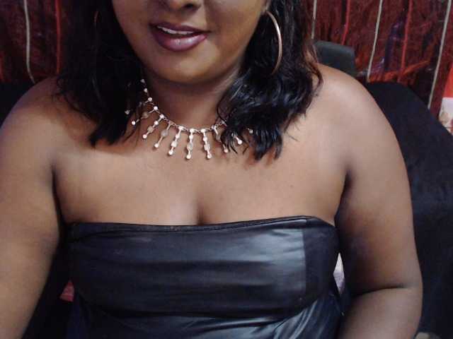 SINFULINDIAN live cam preview