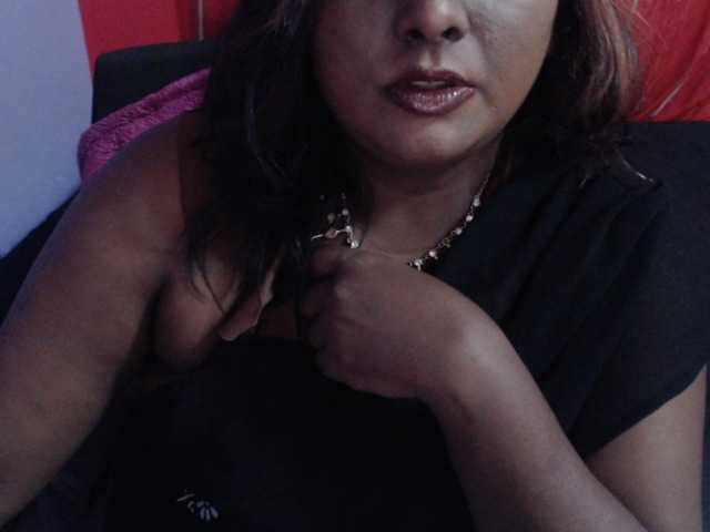 SINFULINDIAN live cam on BongaCams