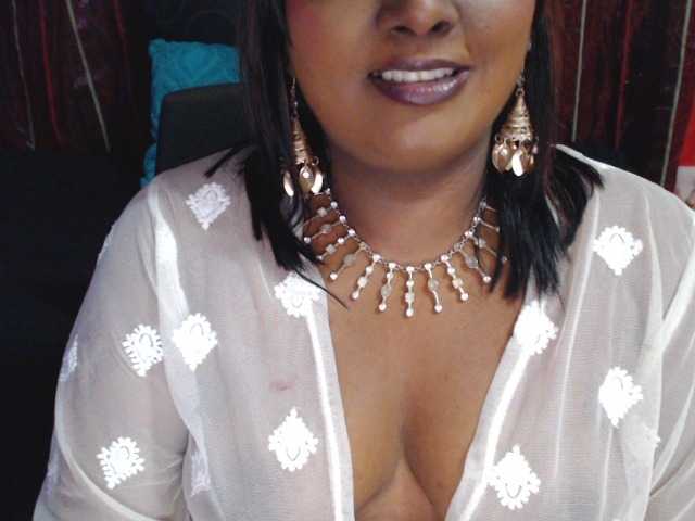 SINFULINDIAN live cam on BongaCams