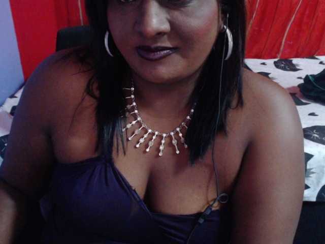 SINFULINDIAN live cam preview