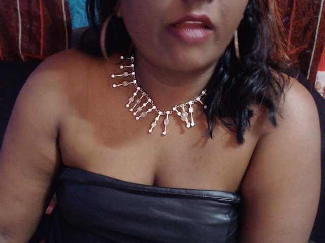 SINFULINDIAN live cam on BongaCams