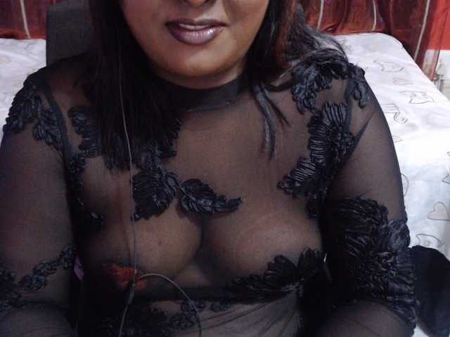 SINFULINDIAN live cam on BongaCams