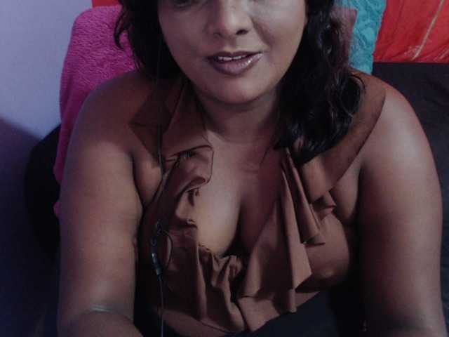 SINFULINDIAN live cam on BongaCams