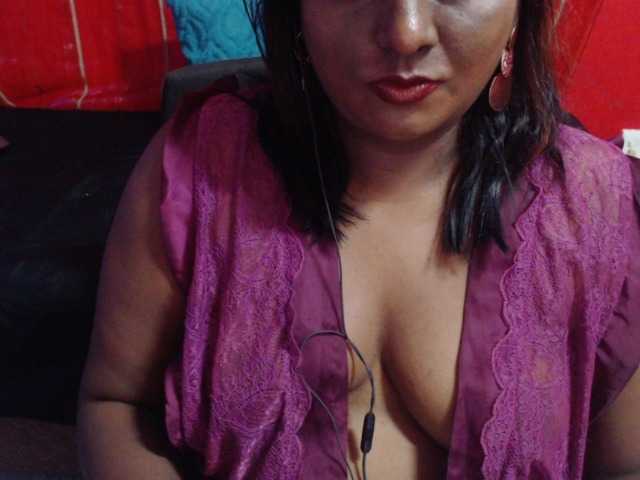 SINFULINDIAN live cam on BongaCams
