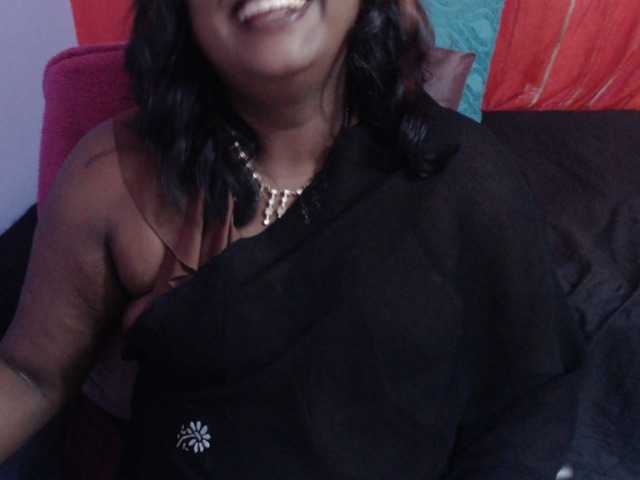SINFULINDIAN live cam on BongaCams