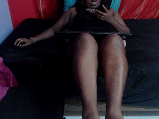 SINFULINDIAN live cam on BongaCams